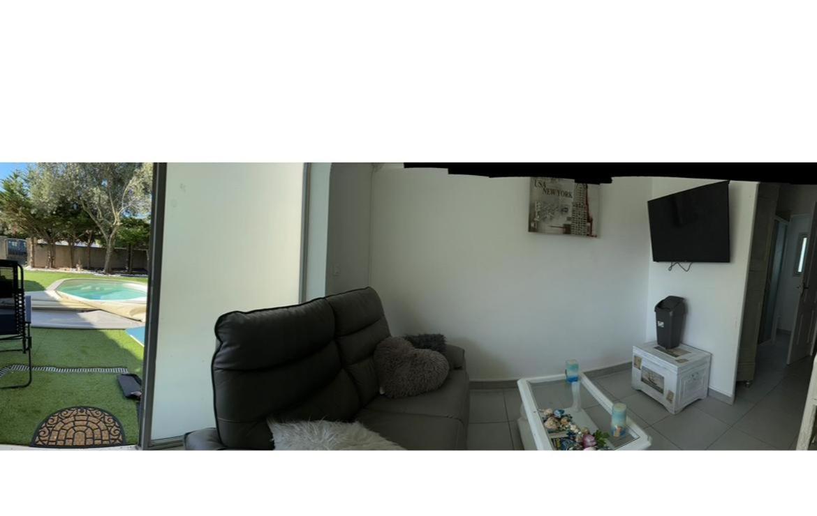 Ferienhaus Jacuzzi A L'abri Des Vents Carcassonne